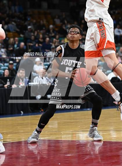 Thumbnail 1 in Pueblo South vs. Lewis-Palmer (CHSAA 4A State Final) photogallery.