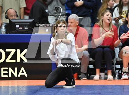 Thumbnail 2 in Hackett vs Baptist Prep (AAA 3A Staate Final) photogallery.
