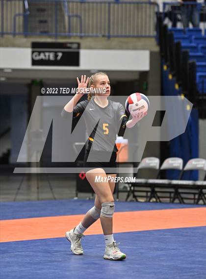 Thumbnail 2 in Hackett vs Baptist Prep (AAA 3A Staate Final) photogallery.