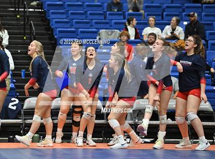 Thumbnail 3 in Hackett vs Baptist Prep (AAA 3A Staate Final) photogallery.