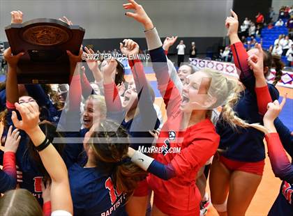 Thumbnail 3 in Hackett vs Baptist Prep (AAA 3A Staate Final) photogallery.
