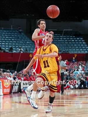 Thumbnail 3 in Los Alamitos vs. Clovis West (CIF SoCal D1 Final) photogallery.