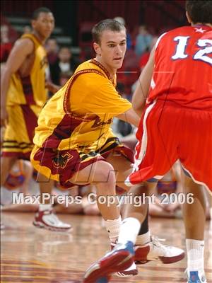 Thumbnail 3 in Los Alamitos vs. Clovis West (CIF SoCal D1 Final) photogallery.