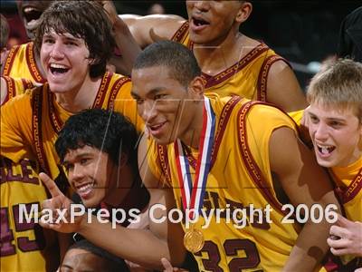 Thumbnail 1 in Los Alamitos vs. Clovis West (CIF SoCal D1 Final) photogallery.