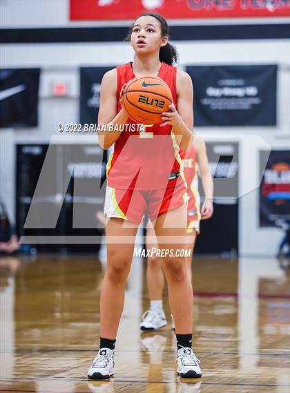 Thumbnail 1 in 'Iolani vs Incarnate Word (Iolani Classic Honolulu - Day 2) photogallery.