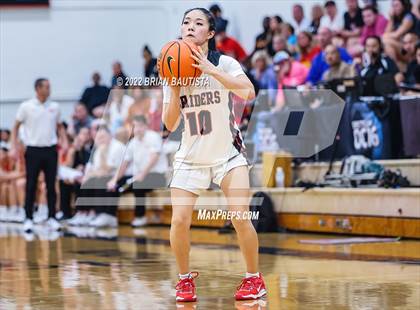 Thumbnail 1 in 'Iolani vs Incarnate Word (Iolani Classic Honolulu - Day 2) photogallery.