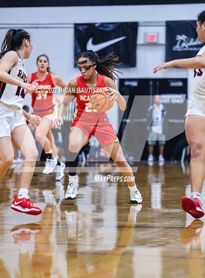 Thumbnail 2 in 'Iolani vs Incarnate Word (Iolani Classic Honolulu - Day 2) photogallery.