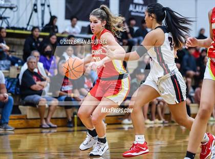 Thumbnail 3 in 'Iolani vs Incarnate Word (Iolani Classic Honolulu - Day 2) photogallery.
