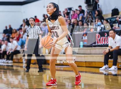 Thumbnail 3 in 'Iolani vs Incarnate Word (Iolani Classic Honolulu - Day 2) photogallery.