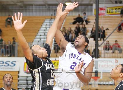 Thumbnail 3 in Neumann Goretti vs. Gonzaga (Les Schwab Invitational) photogallery.