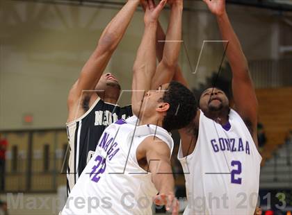 Thumbnail 2 in Neumann Goretti vs. Gonzaga (Les Schwab Invitational) photogallery.