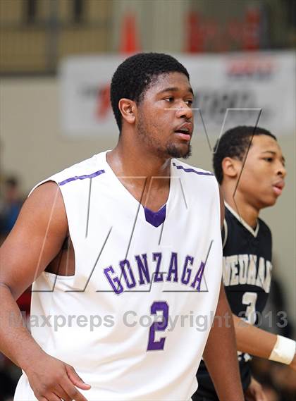 Thumbnail 3 in Neumann Goretti vs. Gonzaga (Les Schwab Invitational) photogallery.