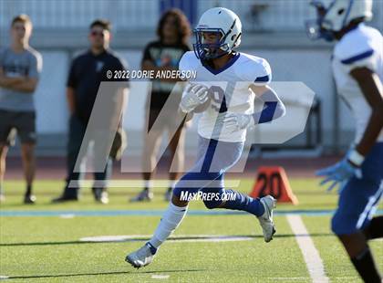 Thumbnail 2 in Del Campo @ Vista del Lago photogallery.