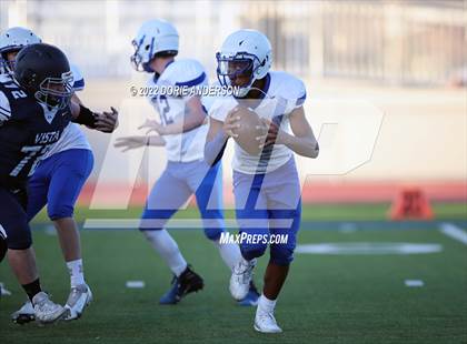 Thumbnail 1 in Del Campo @ Vista del Lago photogallery.