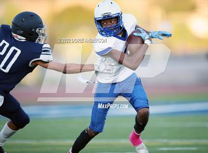 Thumbnail 1 in Del Campo @ Vista del Lago photogallery.