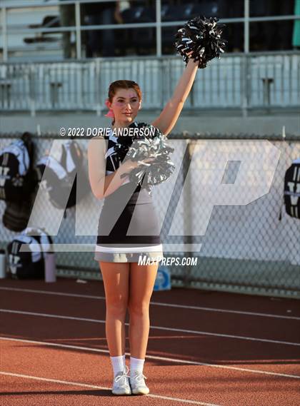 Thumbnail 1 in Del Campo @ Vista del Lago photogallery.