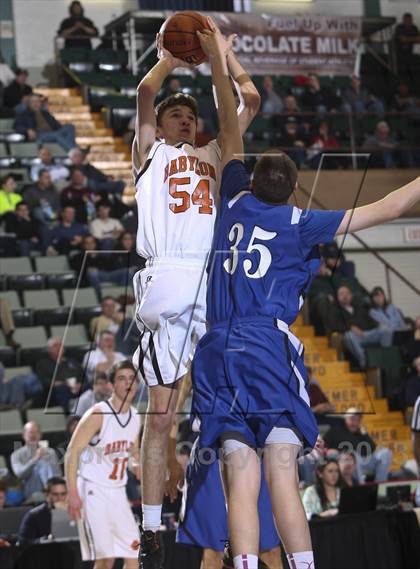 Thumbnail 3 in Babylon vs. Westhill (NYSPHSAA Class B Semifinal) photogallery.