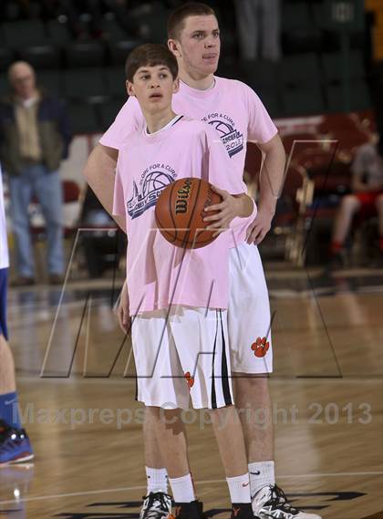 Thumbnail 3 in Babylon vs. Westhill (NYSPHSAA Class B Semifinal) photogallery.