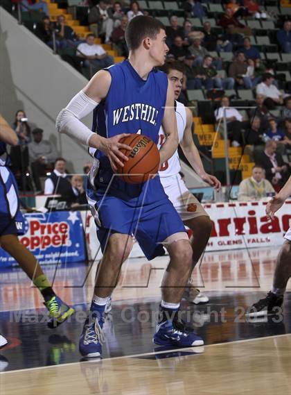 Thumbnail 2 in Babylon vs. Westhill (NYSPHSAA Class B Semifinal) photogallery.