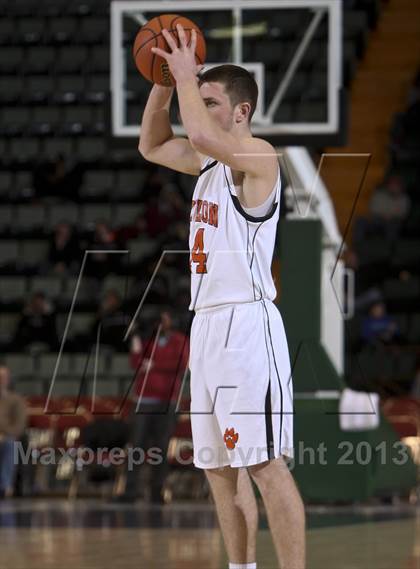 Thumbnail 1 in Babylon vs. Westhill (NYSPHSAA Class B Semifinal) photogallery.