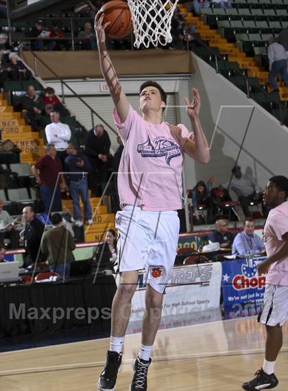 Thumbnail 1 in Babylon vs. Westhill (NYSPHSAA Class B Semifinal) photogallery.