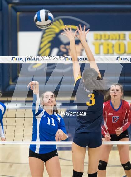 Thumbnail 3 in Rocklin @ Oak Ridge photogallery.