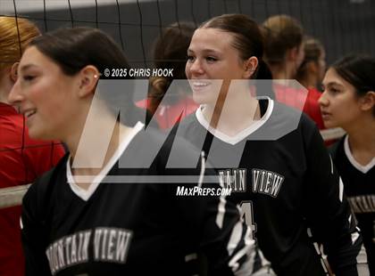Thumbnail 3 in Orange Lutheran vs. Mountain View (Lancer Invitational) photogallery.