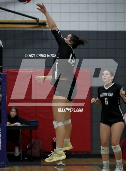 Thumbnail 1 in Orange Lutheran vs. Mountain View (Lancer Invitational) photogallery.