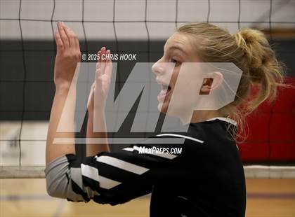 Thumbnail 1 in Orange Lutheran vs. Mountain View (Lancer Invitational) photogallery.