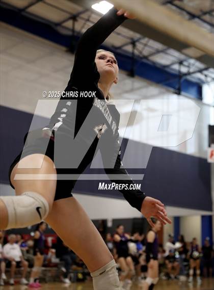 Thumbnail 1 in Orange Lutheran vs. Mountain View (Lancer Invitational) photogallery.