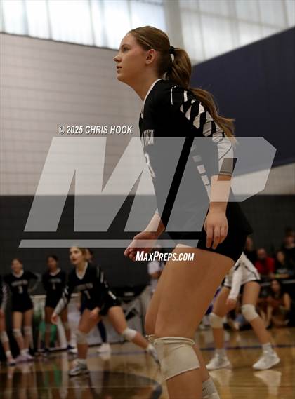 Thumbnail 2 in Orange Lutheran vs. Mountain View (Lancer Invitational) photogallery.