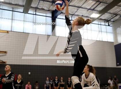 Thumbnail 1 in Orange Lutheran vs. Mountain View (Lancer Invitational) photogallery.
