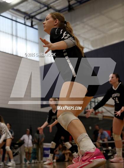 Thumbnail 3 in Orange Lutheran vs. Mountain View (Lancer Invitational) photogallery.