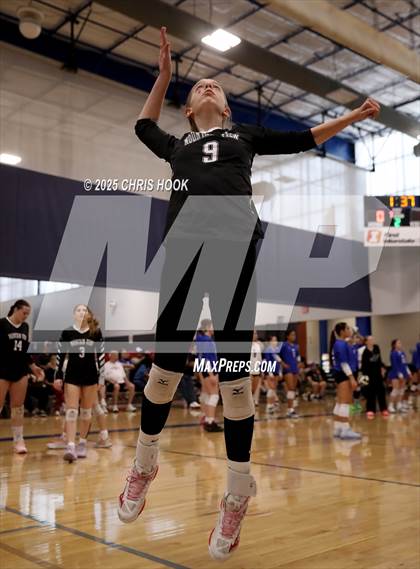 Thumbnail 1 in Orange Lutheran vs. Mountain View (Lancer Invitational) photogallery.