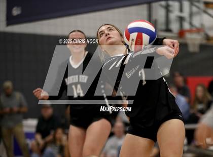 Thumbnail 2 in Orange Lutheran vs. Mountain View (Lancer Invitational) photogallery.
