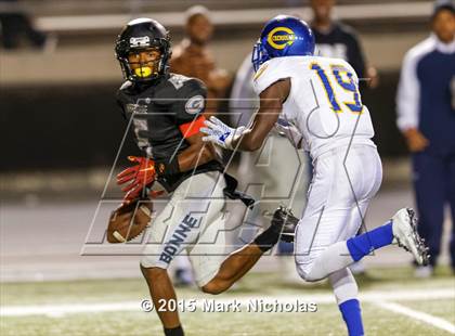 Thumbnail 3 in Narbonne vs. Crenshaw (CIF LA City Section Division I Final) photogallery.