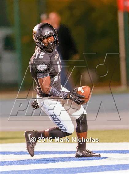 Thumbnail 1 in Narbonne vs. Crenshaw (CIF LA City Section Division I Final) photogallery.