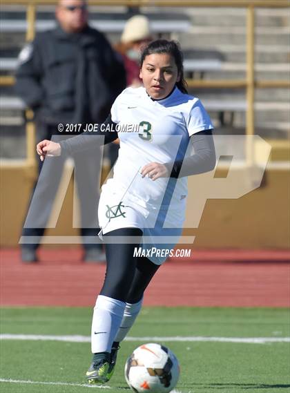 Thumbnail 2 in McCollum vs Lee [Robert E.] (Harlandale Showcase Tournament) photogallery.