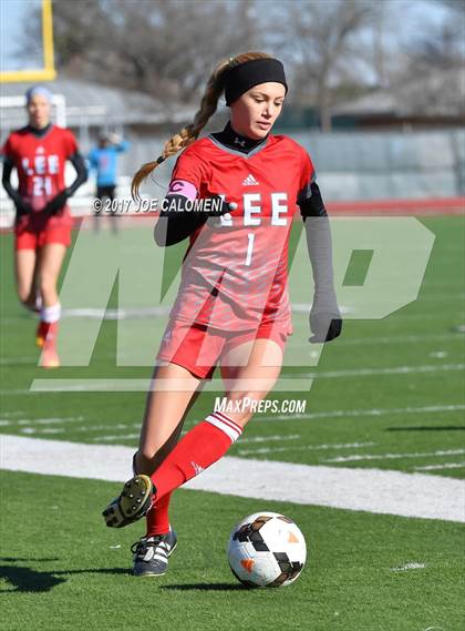 Thumbnail 1 in McCollum vs Lee [Robert E.] (Harlandale Showcase Tournament) photogallery.