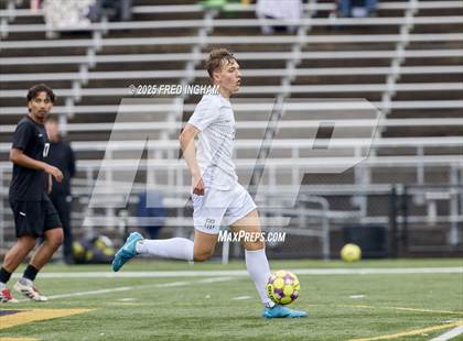 Thumbnail 2 in Washington-Liberty @ Westfield (VHSL Class 6 Region D Regional Quarterfinal) photogallery.