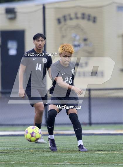 Thumbnail 3 in Washington-Liberty @ Westfield (VHSL Class 6 Region D Regional Quarterfinal) photogallery.