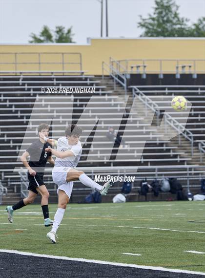 Thumbnail 1 in Washington-Liberty @ Westfield (VHSL Class 6 Region D Regional Quarterfinal) photogallery.