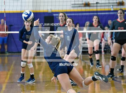 Thumbnail 2 in Mater Dei vs. Skyview (Durango Fall Classic) photogallery.