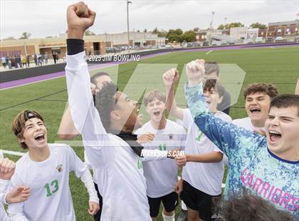 Thumbnail 2 in Athens vs. Pleasant Plains (IHSA 1A Regional Final) photogallery.