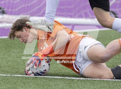 Thumbnail 2 in Athens vs. Pleasant Plains (IHSA 1A Regional Final) photogallery.