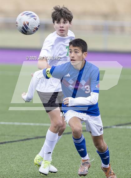 Thumbnail 2 in Athens vs. Pleasant Plains (IHSA 1A Regional Final) photogallery.
