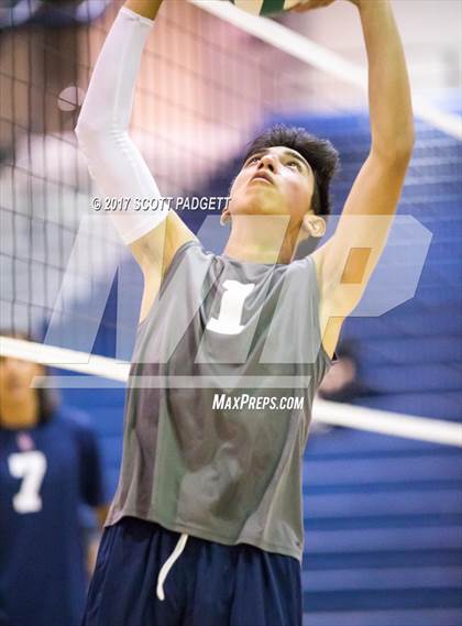 Thumbnail 1 in Great Oak @ Chaparral photogallery.