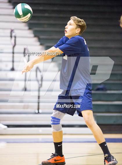 Thumbnail 2 in Great Oak @ Chaparral photogallery.