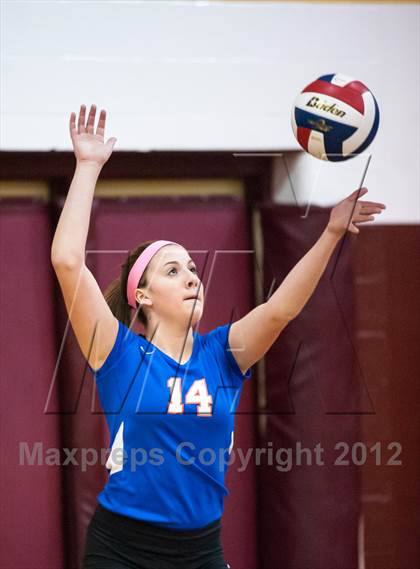 Thumbnail 3 in Southern Lehigh vs. Parkland (PIAA District 11 Class AAA Final) photogallery.