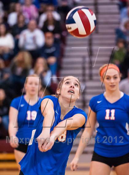 Thumbnail 1 in Southern Lehigh vs. Parkland (PIAA District 11 Class AAA Final) photogallery.